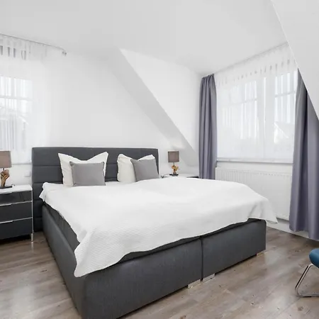 Lägenhet Birkenhof #10 *